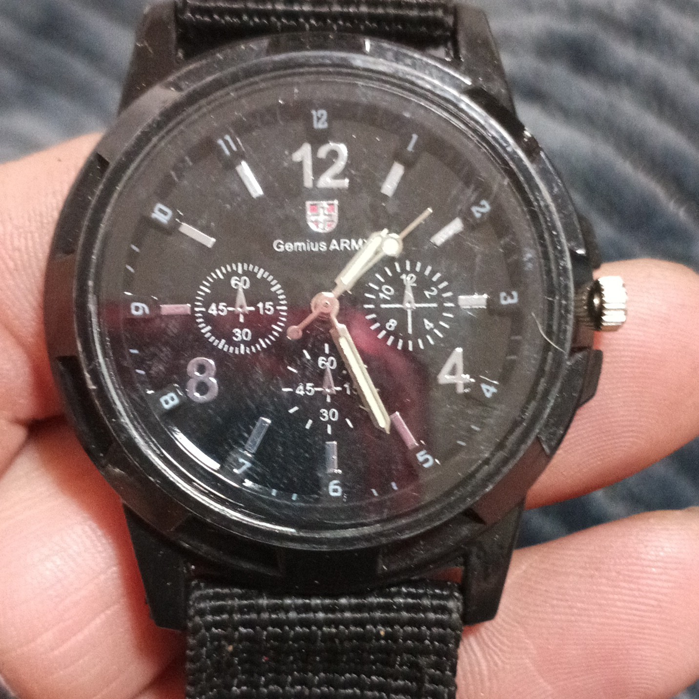 Genius Army Quartz Analog Wristwatch Black Dial Stainless Case Nylon Strap