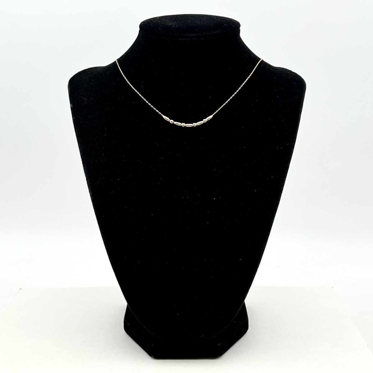 13k (14k Stamp) Yellow Gold Round & Barrel 3mm Hollow Gold Bead 15in Necklace