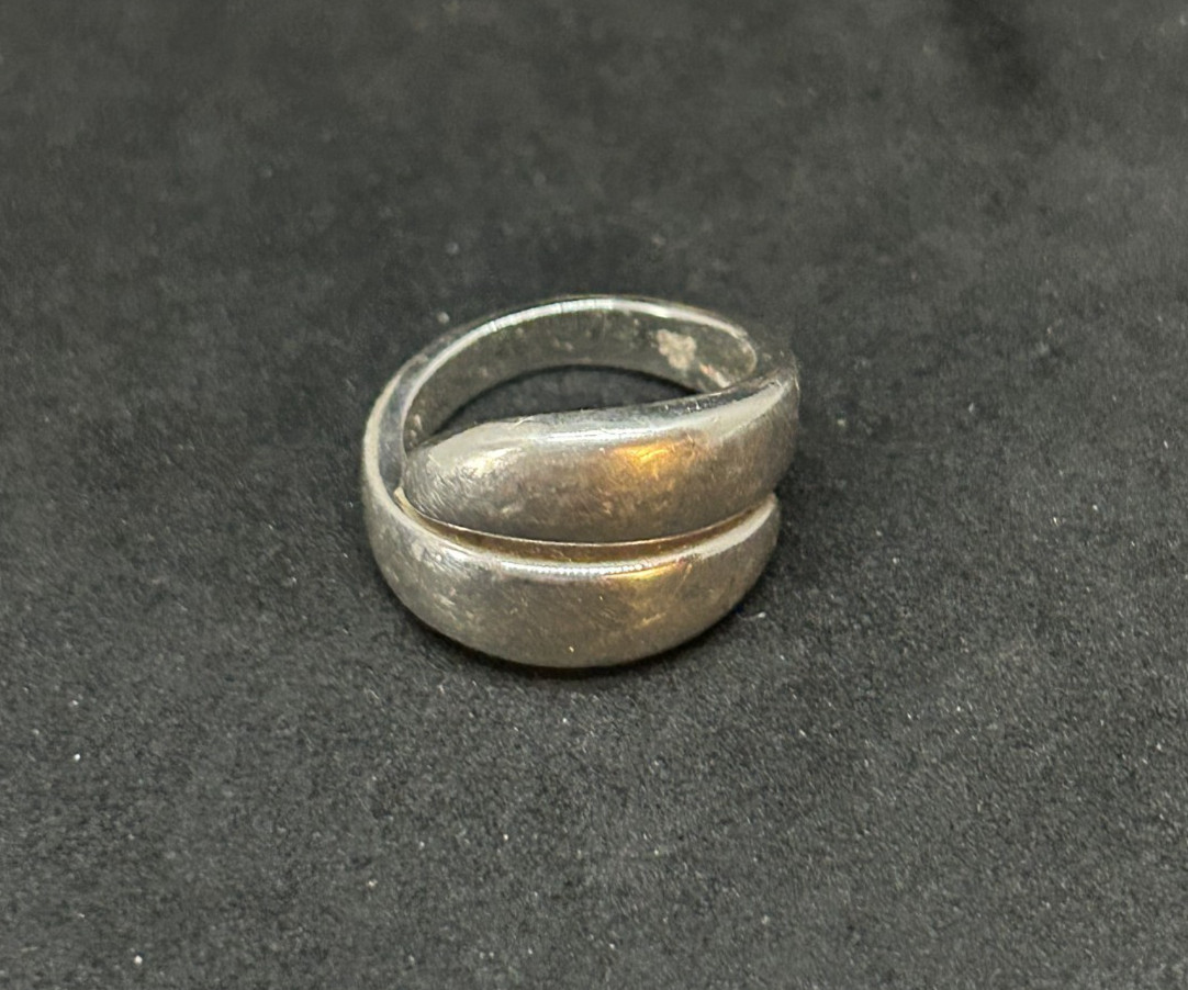 950 Sterling Silver Wrap Around Ring 13.3mm Sz 5.5 – 6.50g