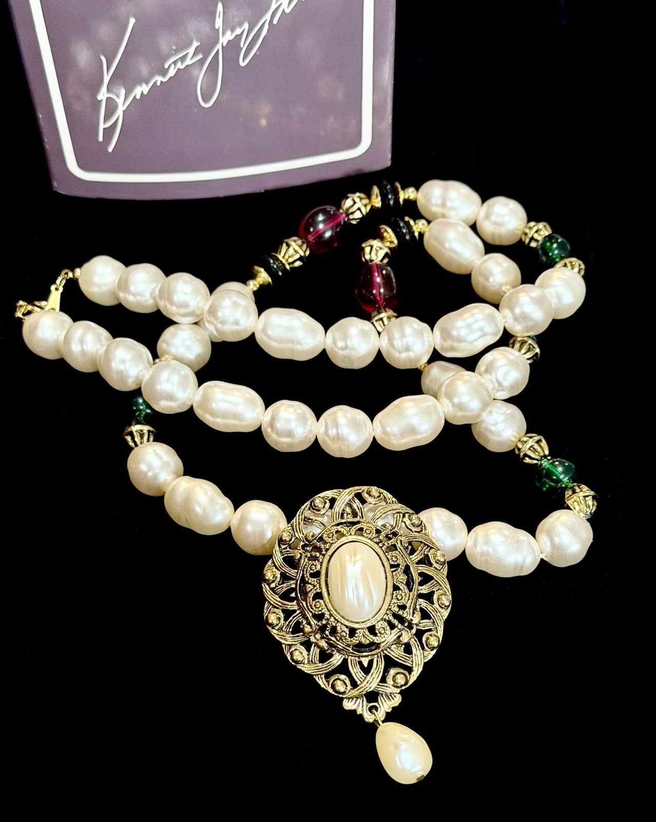 1989 Kenneth Jay Lane KJL RENAISSANCE NECKLACE w/ Pendant Brooch Avon Approx 30”