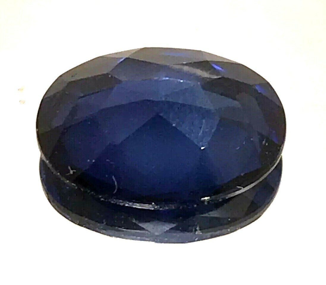 3.85 Ct Natural Blue Sapphire, Excellent Oval Cut , VVS Clarity,9 mohs