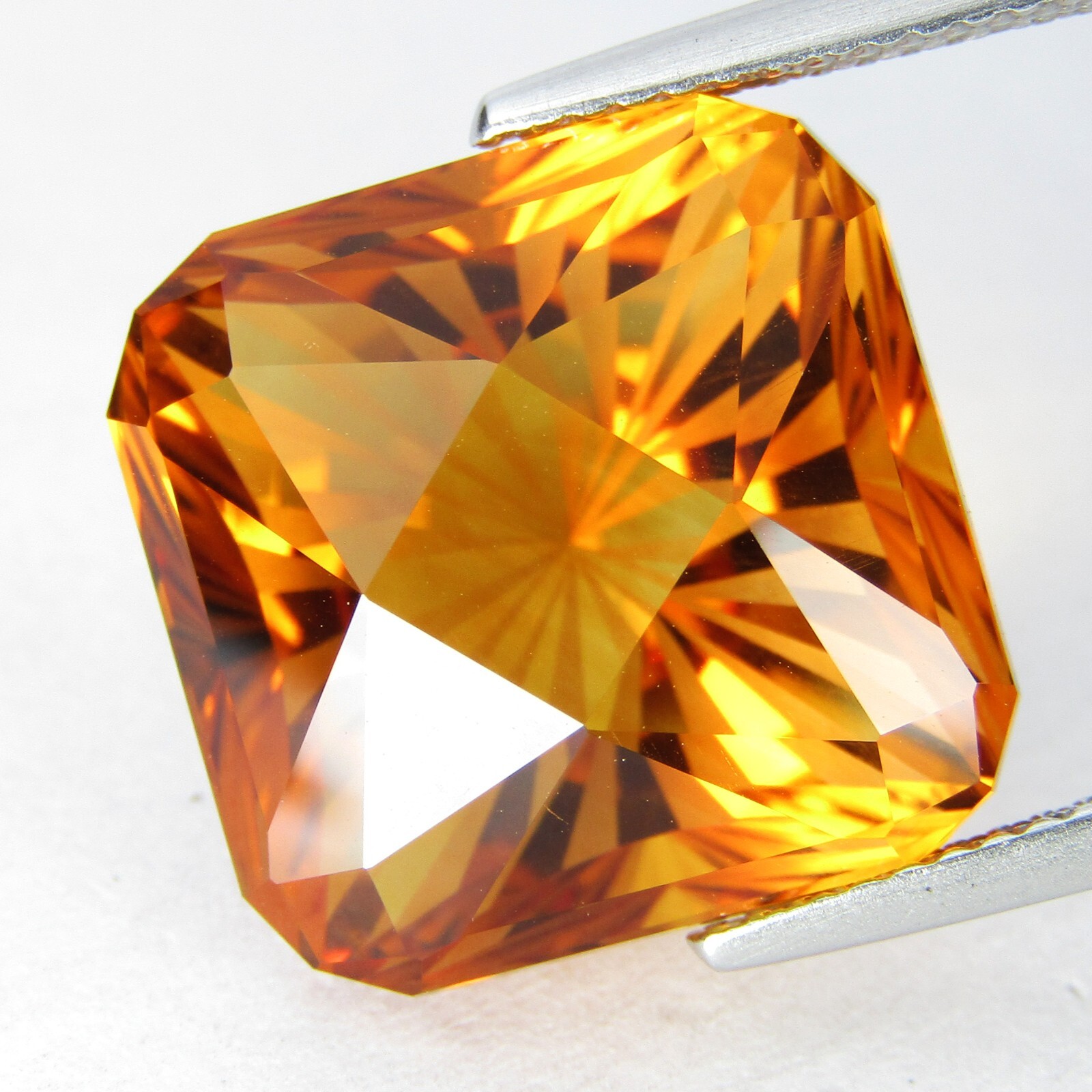 18.15Cts 100% Natural Fantastic Citrine 15mm Cushion Radiant Cut Loose Gem VDO