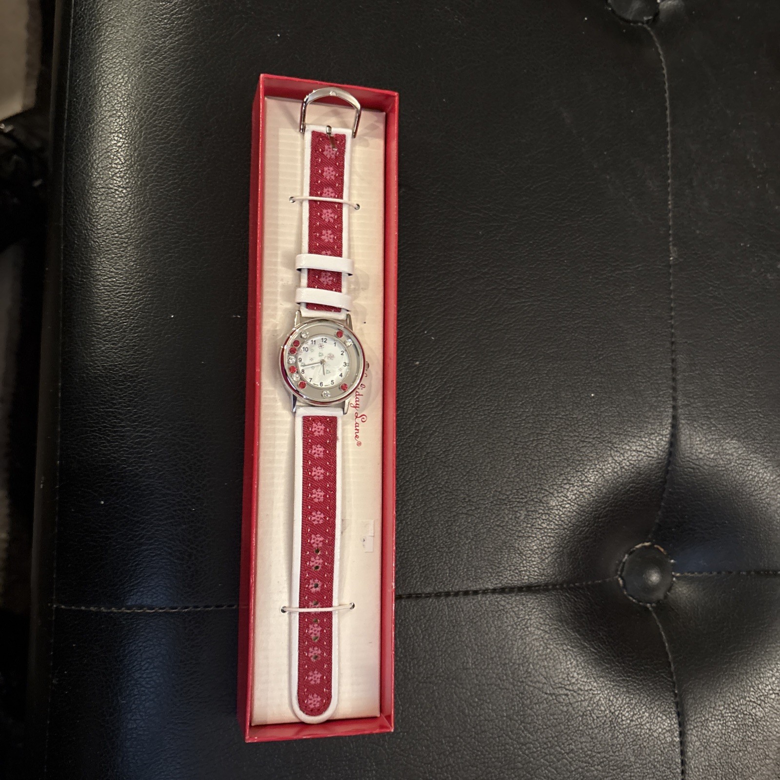 5 Christmas Watches VTG+NIB +Avon Kringle Jingle musical
