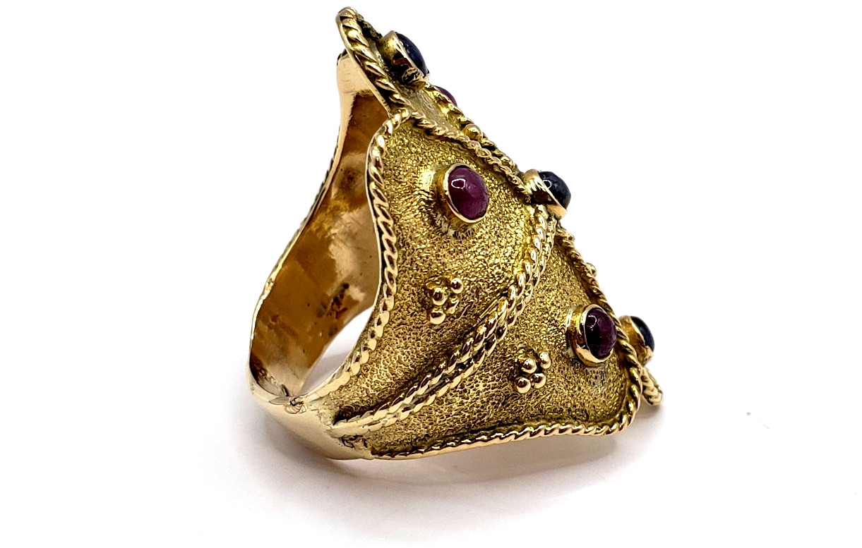 18K Yellow Gold Etruscan Byzantine Ruby & Sapphire Ring