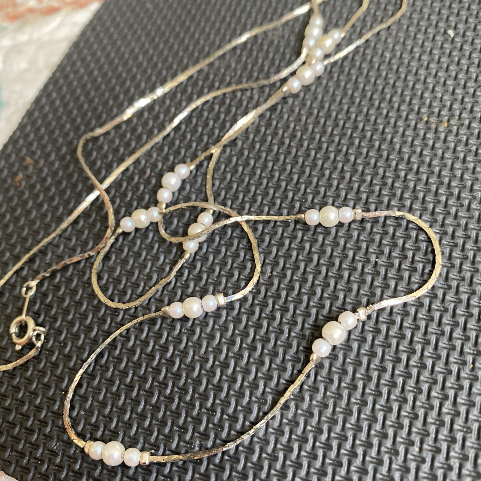 Vintage Serpentine and Faux Pearl Station Necklace , Marked Korea 30″