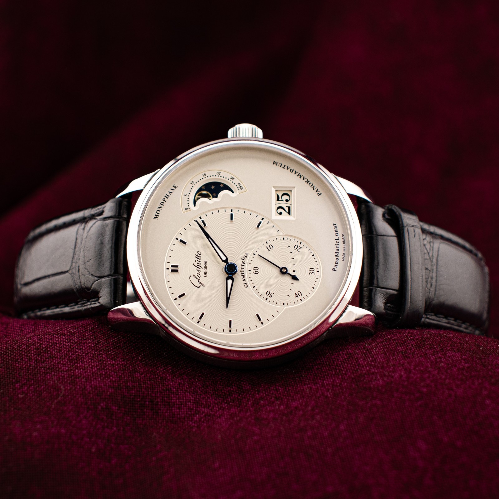 2022 Glashütte Original PanoMaticLunar 1-90-02-42-32-50 Full Set B&P Moonphase