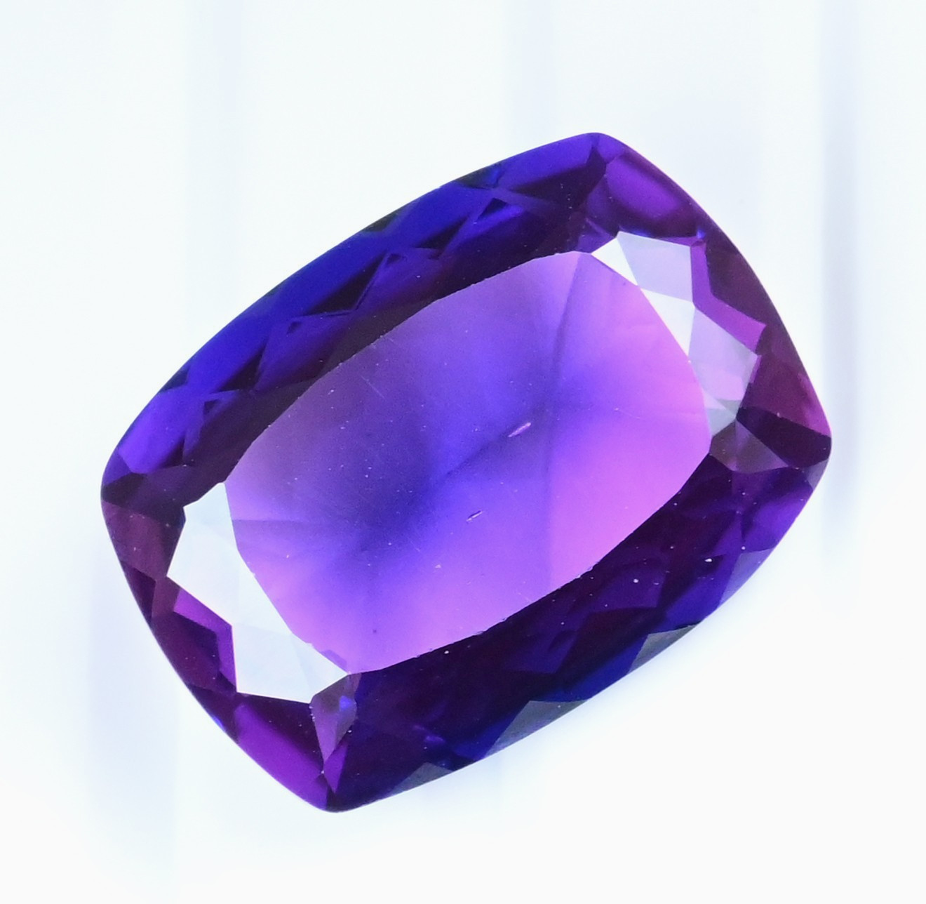 26.75 Ct Natural Purple-Blue Montana Sapphire Certified Flawless Loose Gemstone