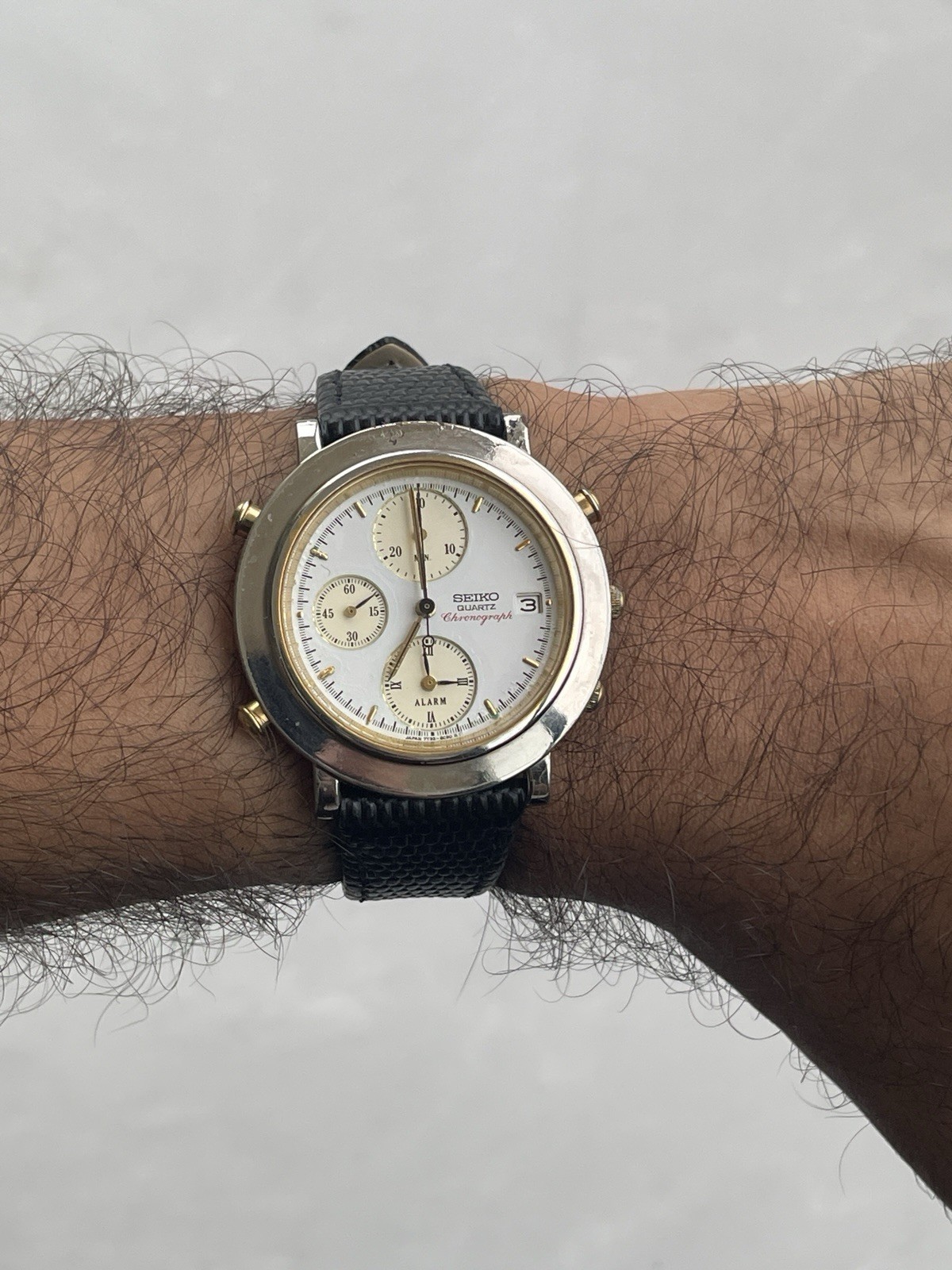 Vintage Seiko 7T32-6C40 Quartz Chronograph Alarm Watch White Dial SDW110J Runs