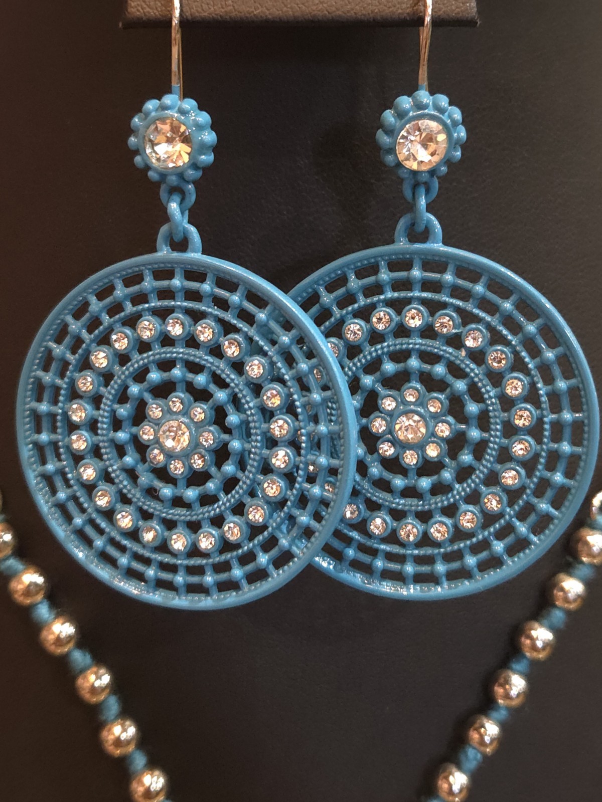 Jessica Simpson Vintage Silver Tone, Blue & Rhinestone Necklace & Earring Set.