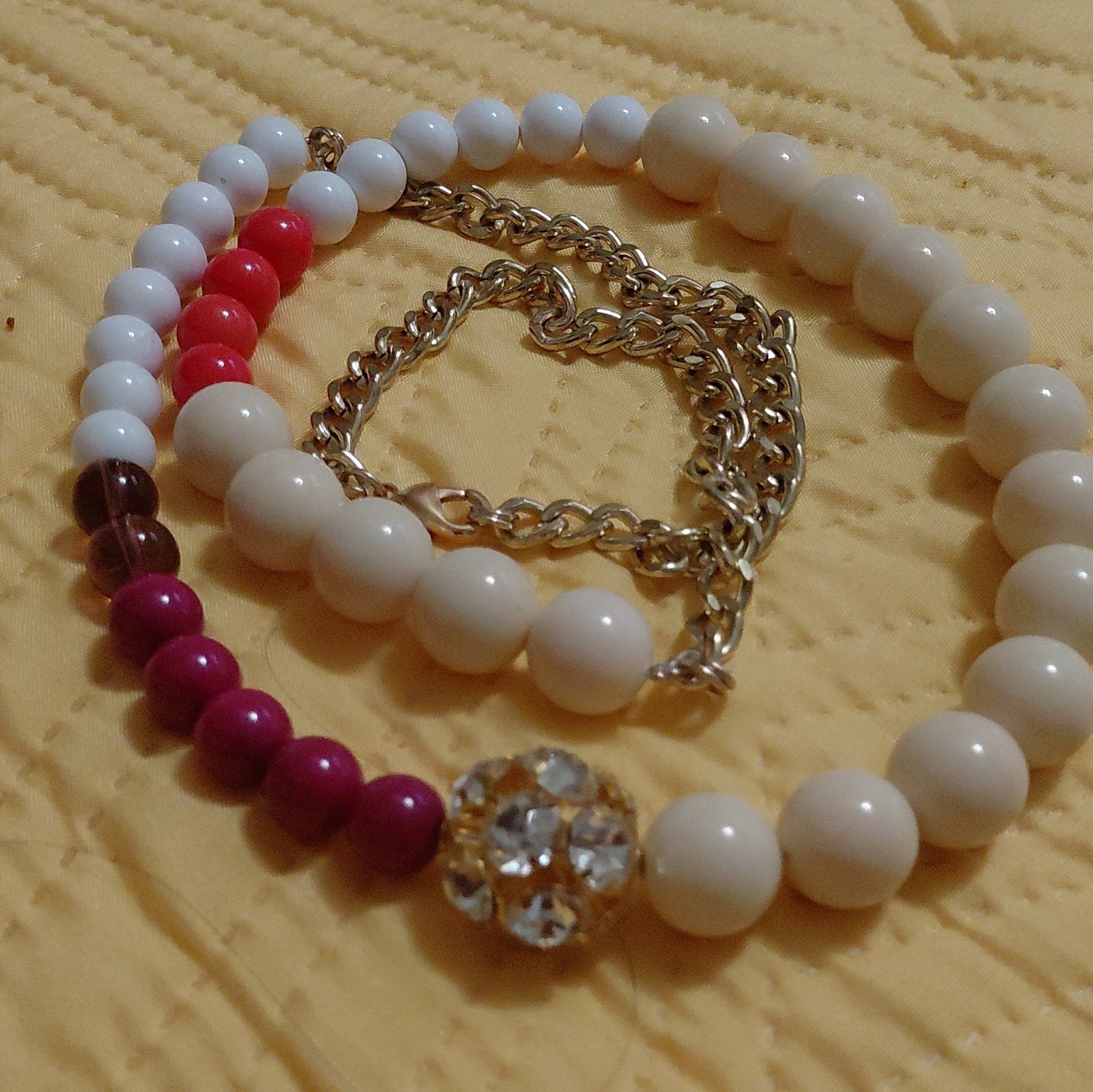 Beaded Necklace White Red Purple Gold Tone Cable Chain Rhinestone Accent