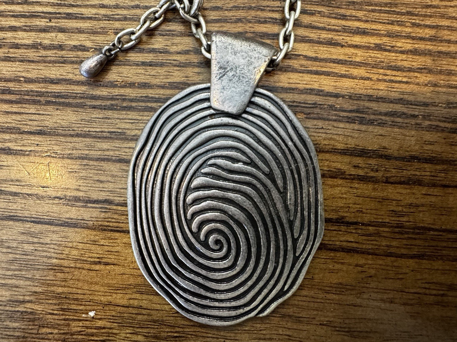 Boho Silvertone Tree Ring Pendant Collar Necklace Bark Textured Faux Wood Grain