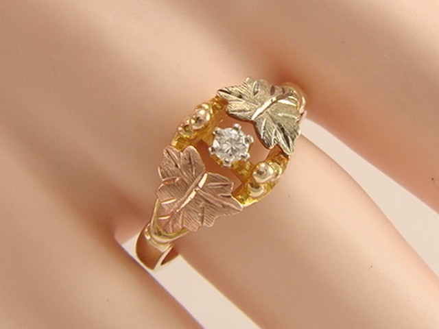 Landstroms 10K Black Hills Gold Diamond Ring Size 8.34