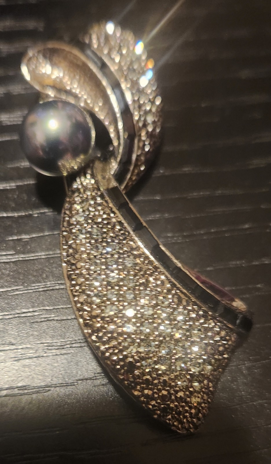 Pearl Brooch Pin