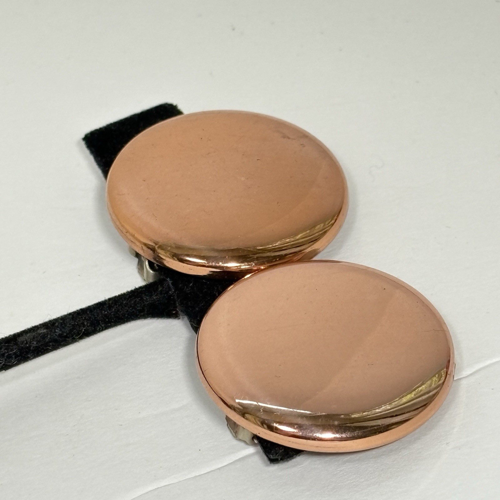 Renoir Copper Disc Button Earrings Modernist Clip Vintage Signed Round 1.25″