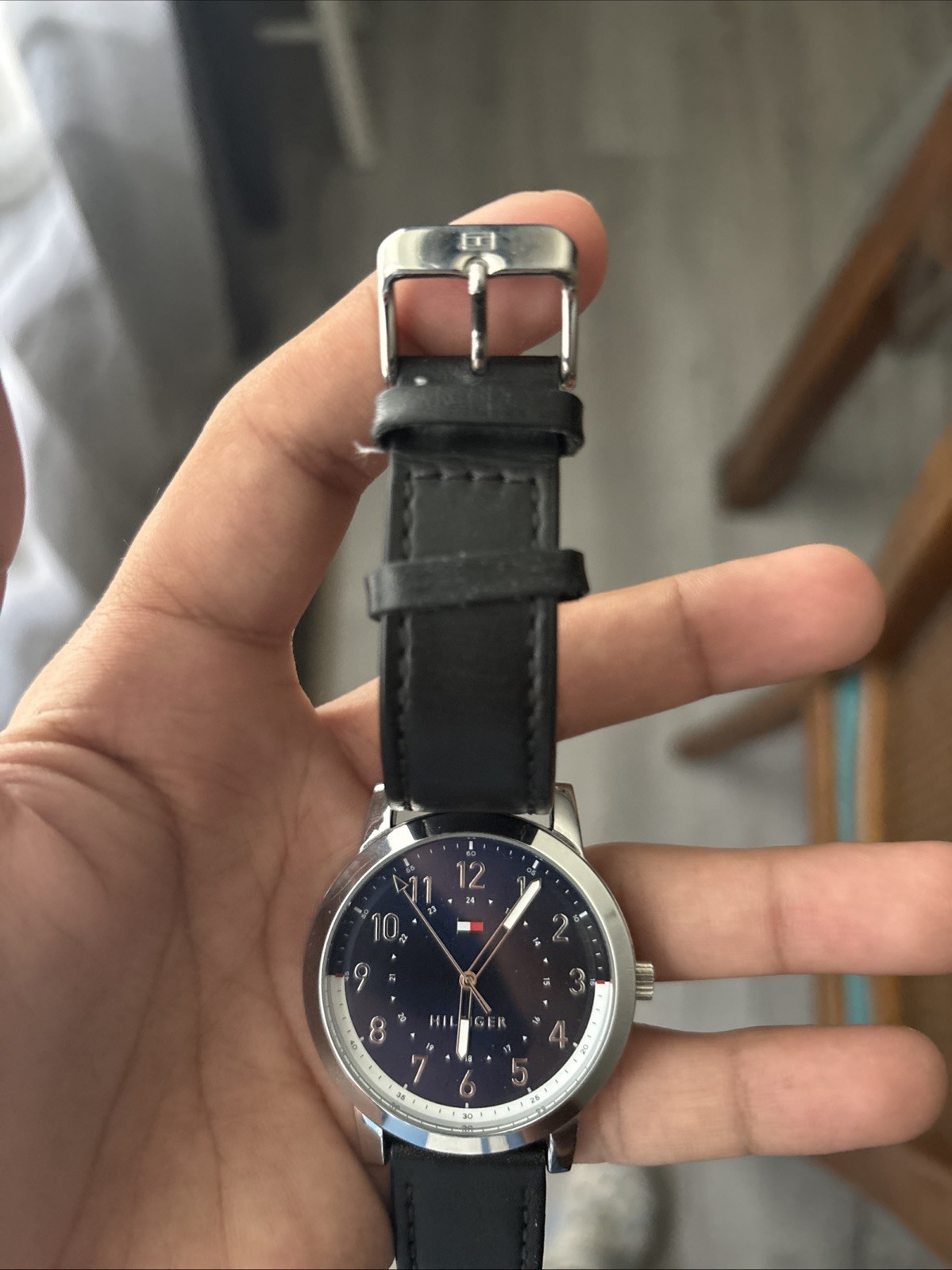 Tommy Hilfiger Black Leather Blue Dial New Battery Box+Papers No Scratches NM
