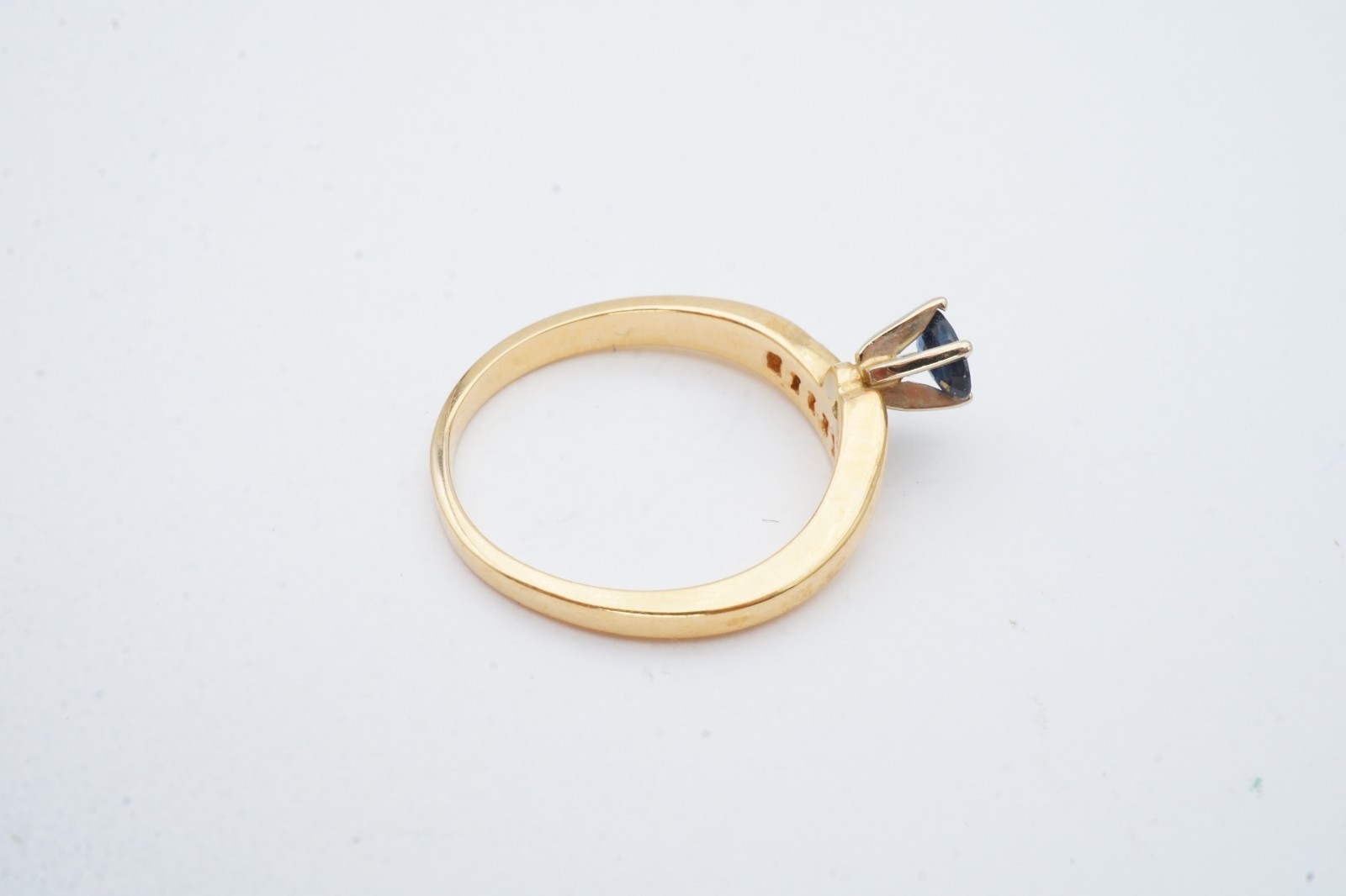 14k Yellow Gold Sapphire Diamond Ring Size 7.75 A2