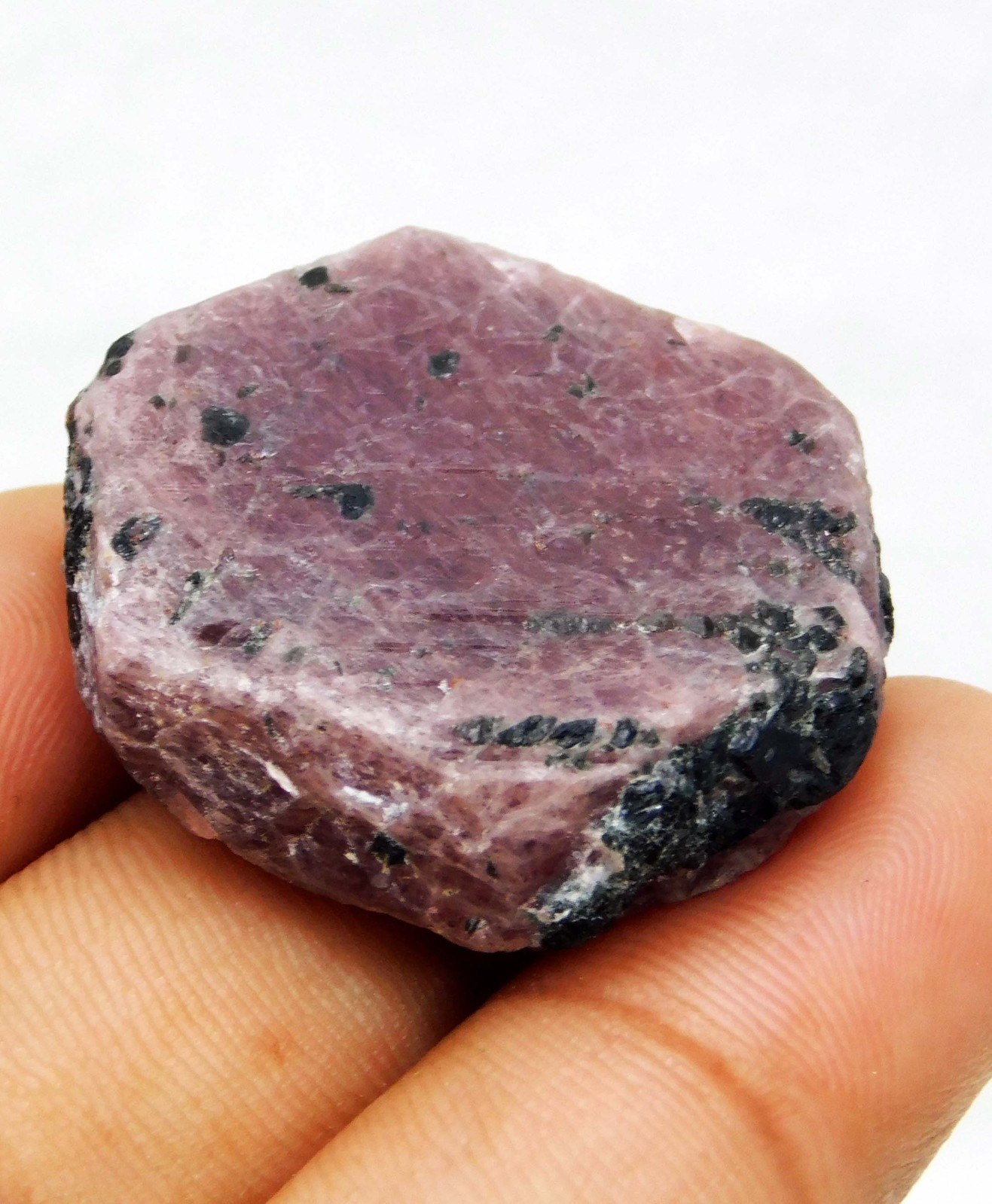 97.70 Ct Natural Red Corundum Ruby Crystal Rough Mineral Specimen Loose Gems