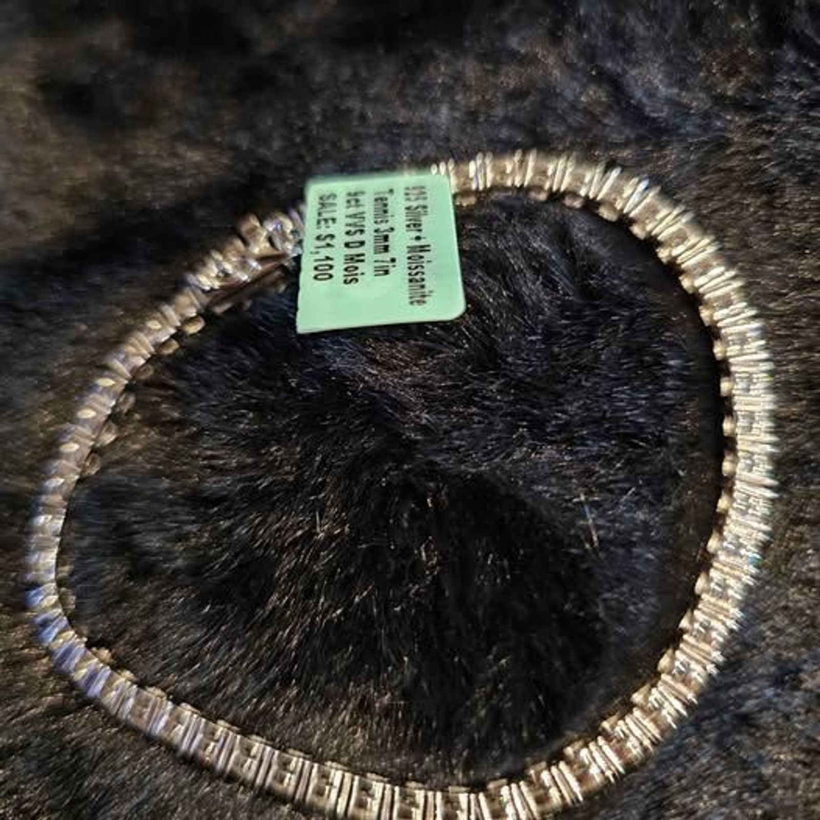 9.0CTW VVSD Moissanite 3MM 7″ Tennis Bracelet in .925 Sterling Silver