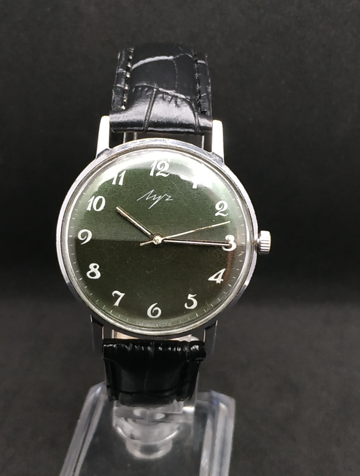 Retro Men’s Watch Luch Slim USSR Mechanical 2209 SERVICED Vintage Soviet Casual