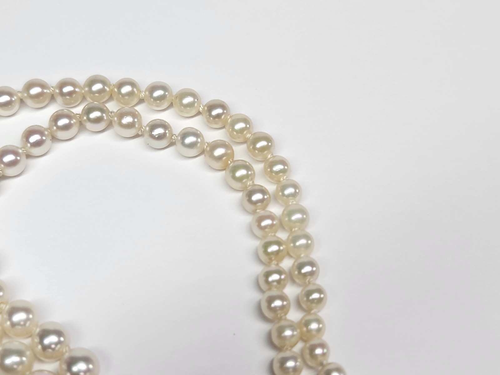VINTAGE 2.50-8.00mm AKOYA Cultured Pearl & Diamond Graduated 20″ Strand Necklace