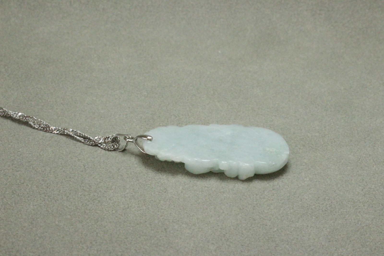 Natural White green A Jadeite jade Hand-Carved Horse (Chinese Zodiac) Pendant