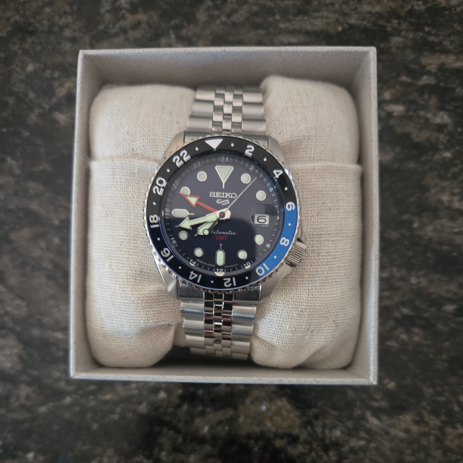 Seiko 5 Sports GMT Watch Batman JDM SBSC003. Made in Japan.