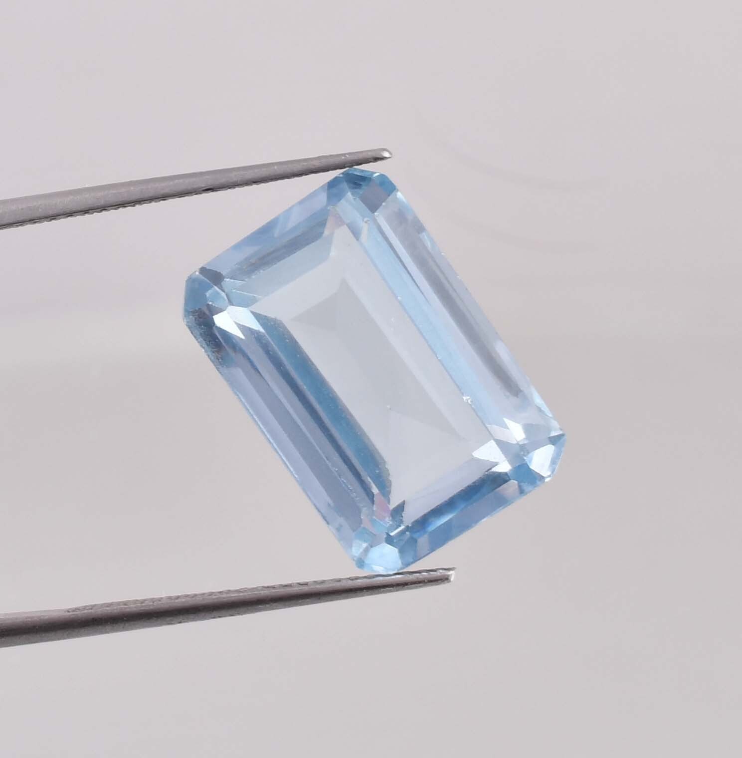 17 x 11 mm 100% Natural Sky Blue Aquamarine 17.40 Ct Loose Gemstone GITcertified