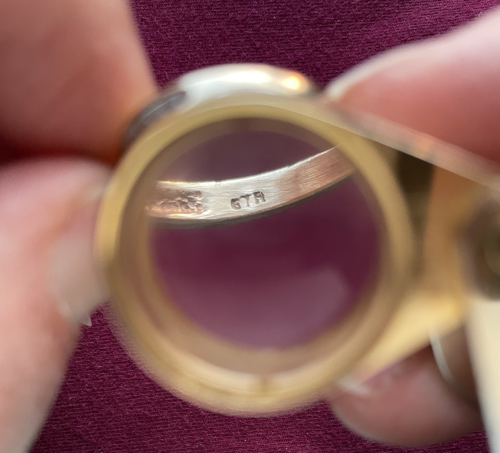 Channel Set Diamonds In 10 Karat Gold Sz 8 1/4 Engagement Ring