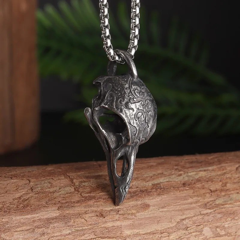 Retro Nordic Crow Skull Pendant Necklace Men Animal Bird Jewelry Amulet Gift