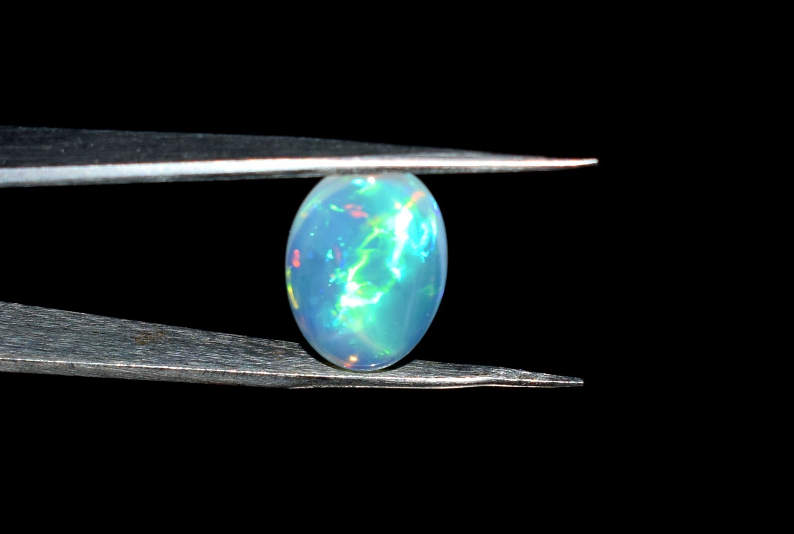 5 ct Naturel Ethiopian Welo Fire Opal Cabochon Loose Gemstone 16.6×11.3×5 mm