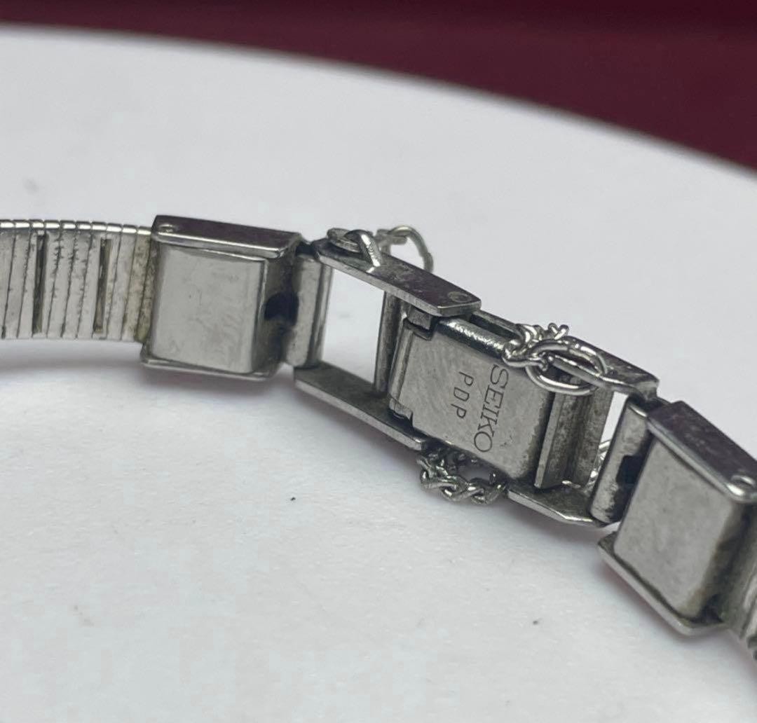 1974 SEIKO watch, original bracelet, excellent condition, manual winding, rare g