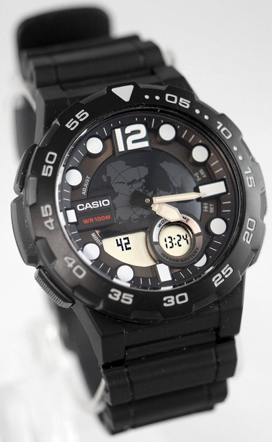 Casio AEQ-100W-1AV Mens Black 100M World Time Digital/ Analog Sports Watch New
