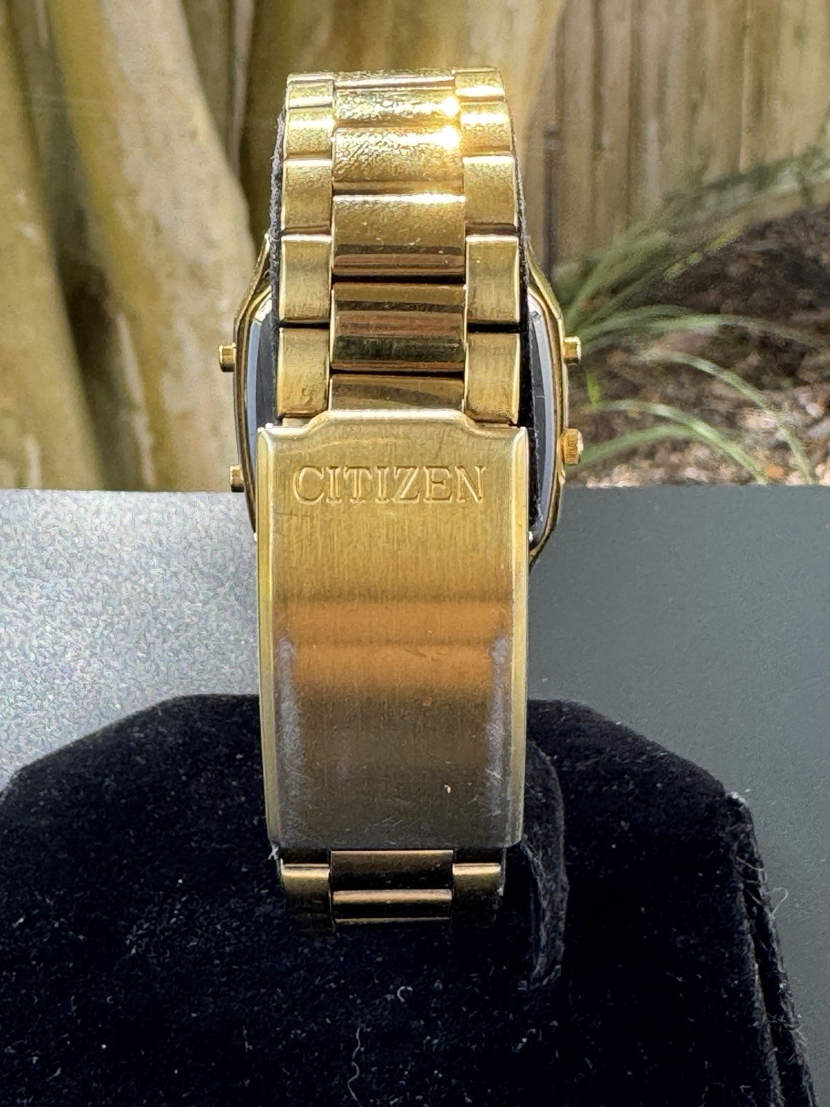 Citizen Quartz Vintage Analog-Digital LCD Gold Tone 31mm | Alarm Chrono Date