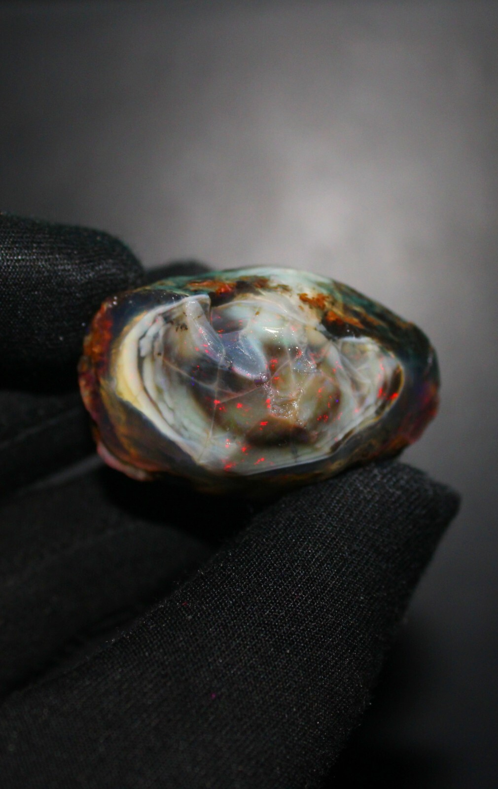 Opal Rough, natural Opal Specimen Raw Crystal welo fire rare egg opal, 215.70 Ct