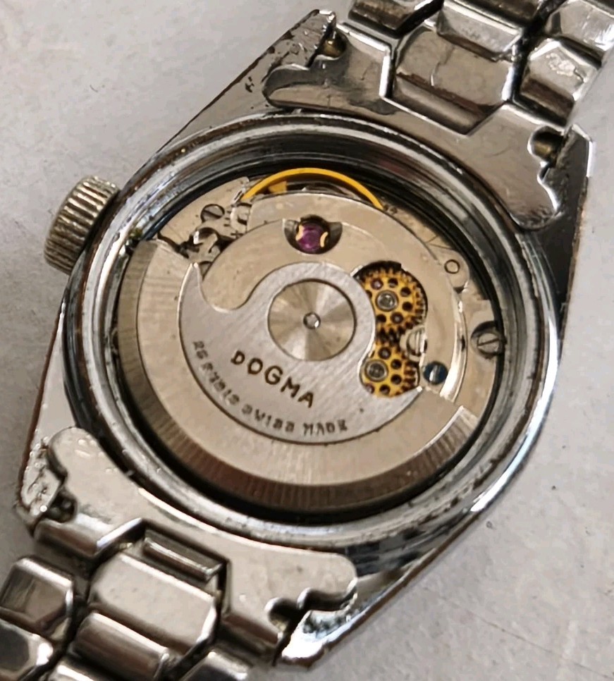 Vtg 1970s Dogma Deluxe Automatic Steel Bracelet 22mm Ladies Watch Cal ETA 2551