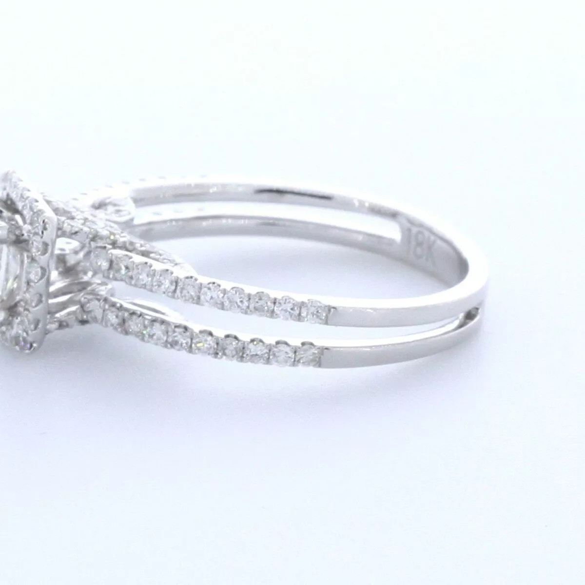 18K Gold Side Stone Engagement Ring Halo 1.50 CT Princess Natural Diamond G VS2