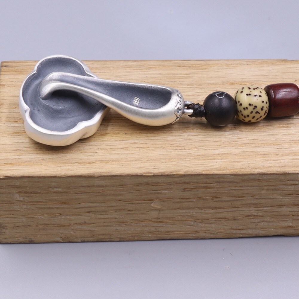 Solid 999 Fine Silver Lucky Pendant – Ruyi 如意 Blessing Pendant 40mm H 22-24G