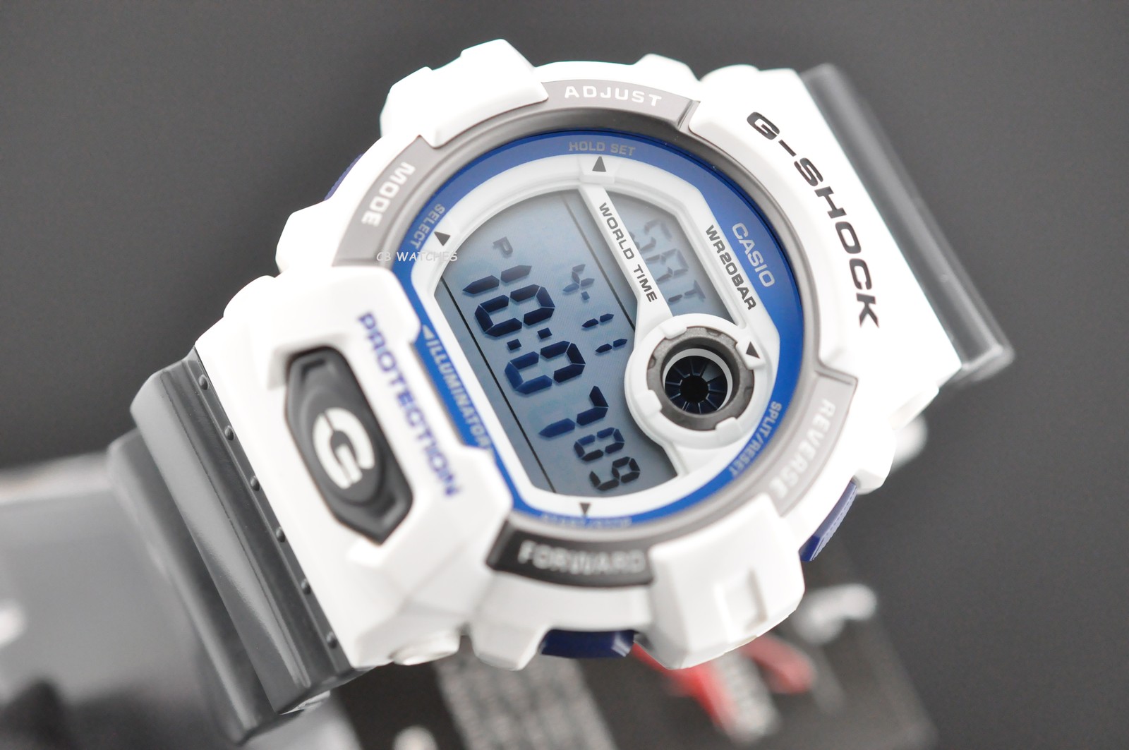 Rare Casio G-SHOCK G-8900SC-7 Classic Series Men White Digital Watch