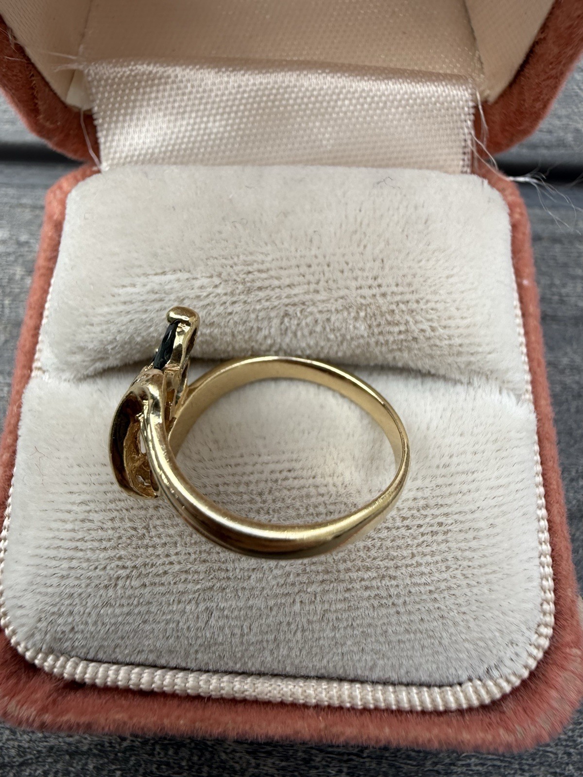 Vintage 14k Yellow Gold Channel Diamond And Marquise Sapphire Bypass Ring Sz4.5