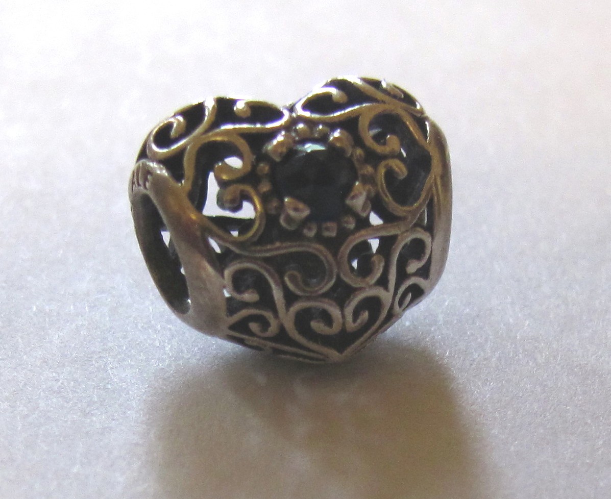 Pandora SS September Sapphire Signature Heart Charm #791784