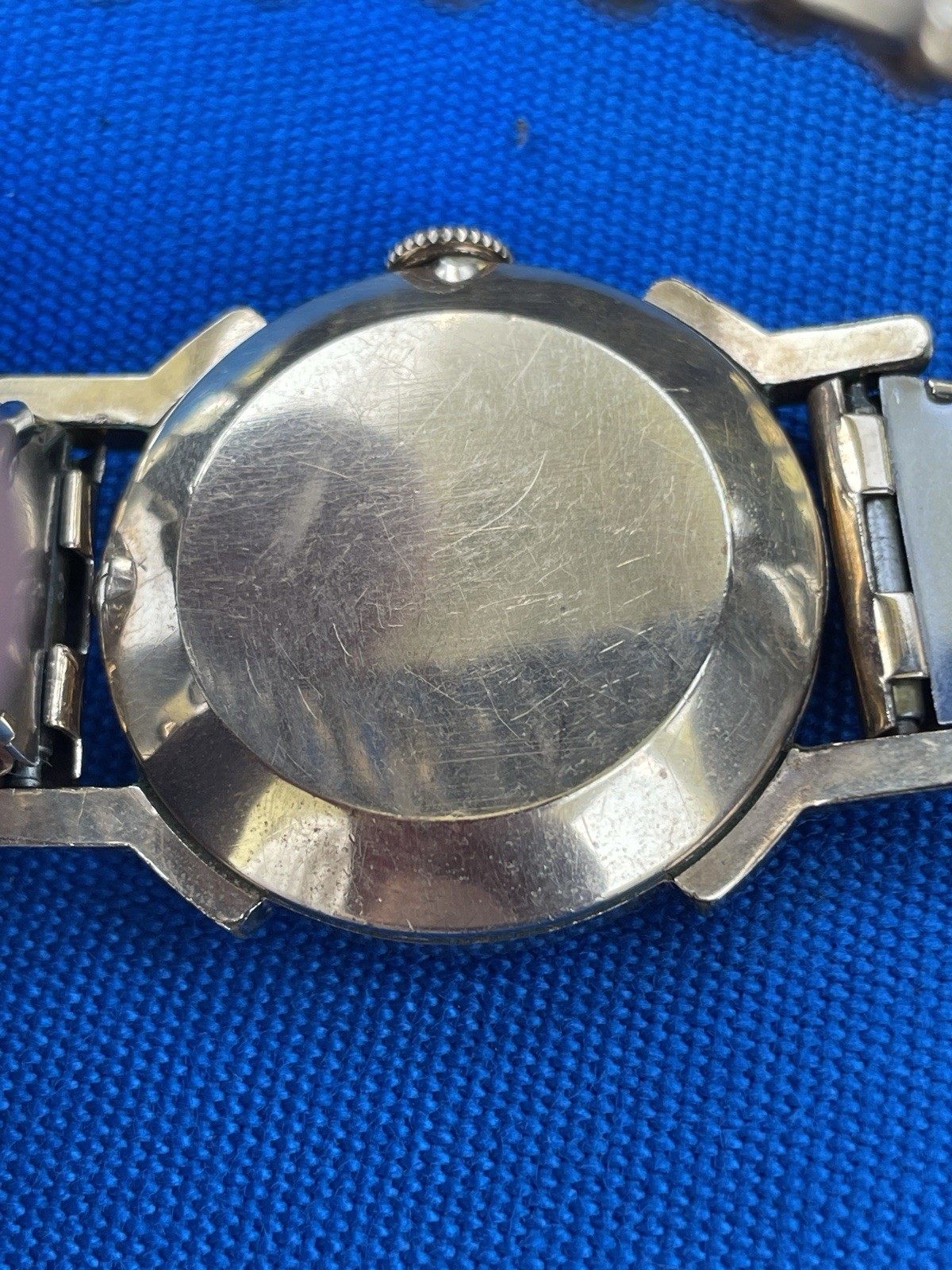 Bulova Men’s Mechanical Dress Watch Fancy Lugs 10ax Mvmt Runs Good Condition