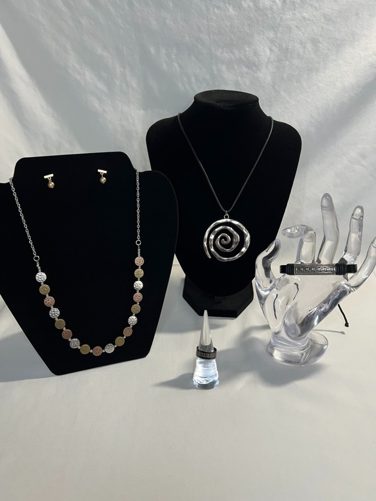 5 Pc Boho Mixed Metal Jewelry Set Spiral Pendant Hammered Disc Necklace Bracelet