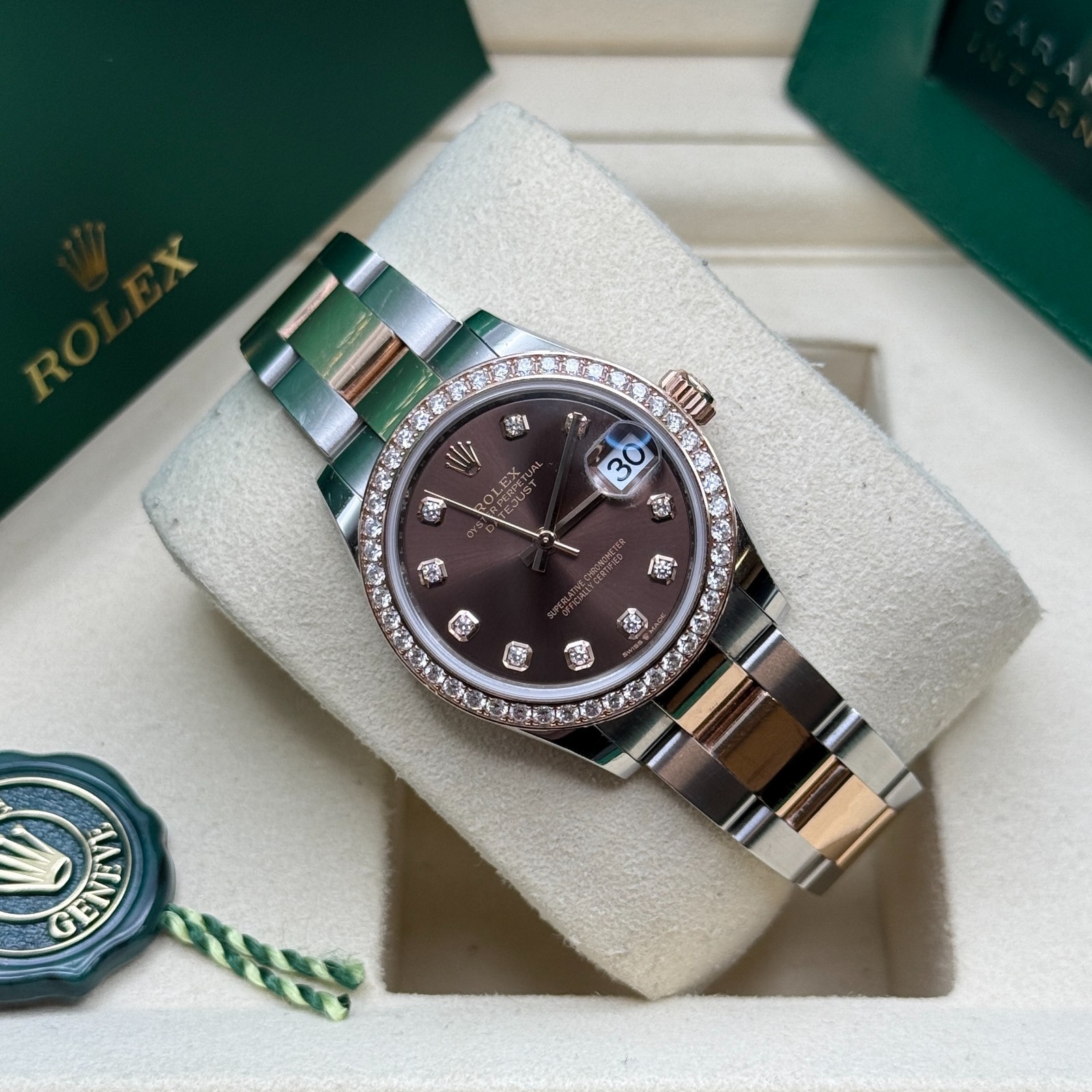 Rolex Datejust 31 Chocolate Diamond Dial Two Tone Rose Gold Diamond Oyster
