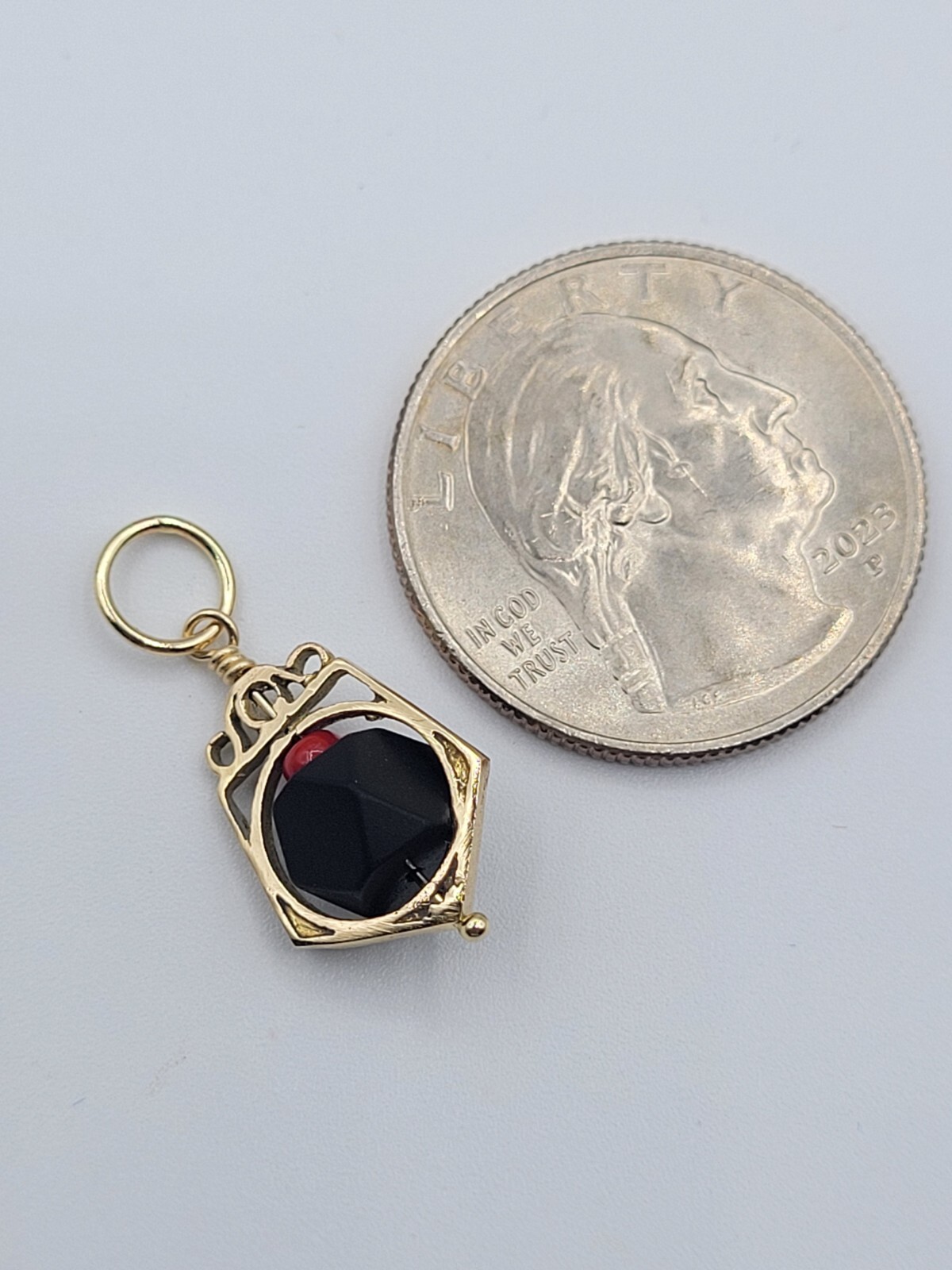 Vintage 14K Genuine Azabache Jet 6mm Bead Pentagon Shape Pendant
