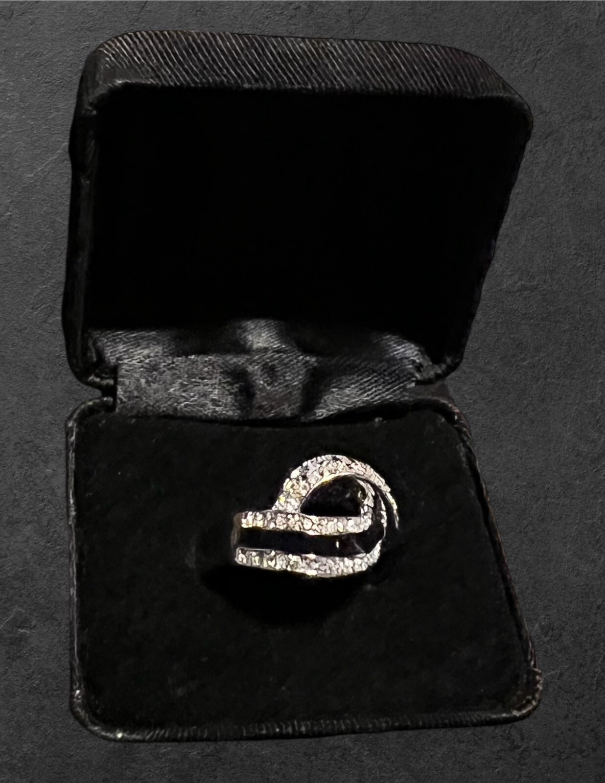 Park Lane “BLACK TIE” Ring Hostess Only Swarovski Crystals Size 10 In Box