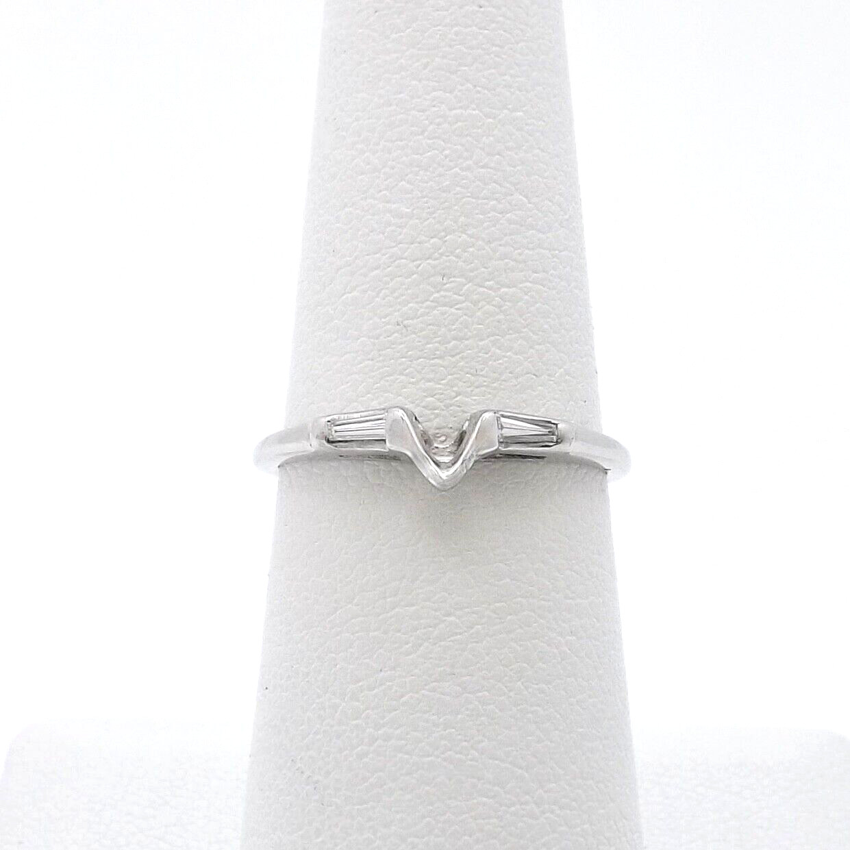 14k White Gold Baguette Diamond V Notch Wedding Anniversary Band Ring