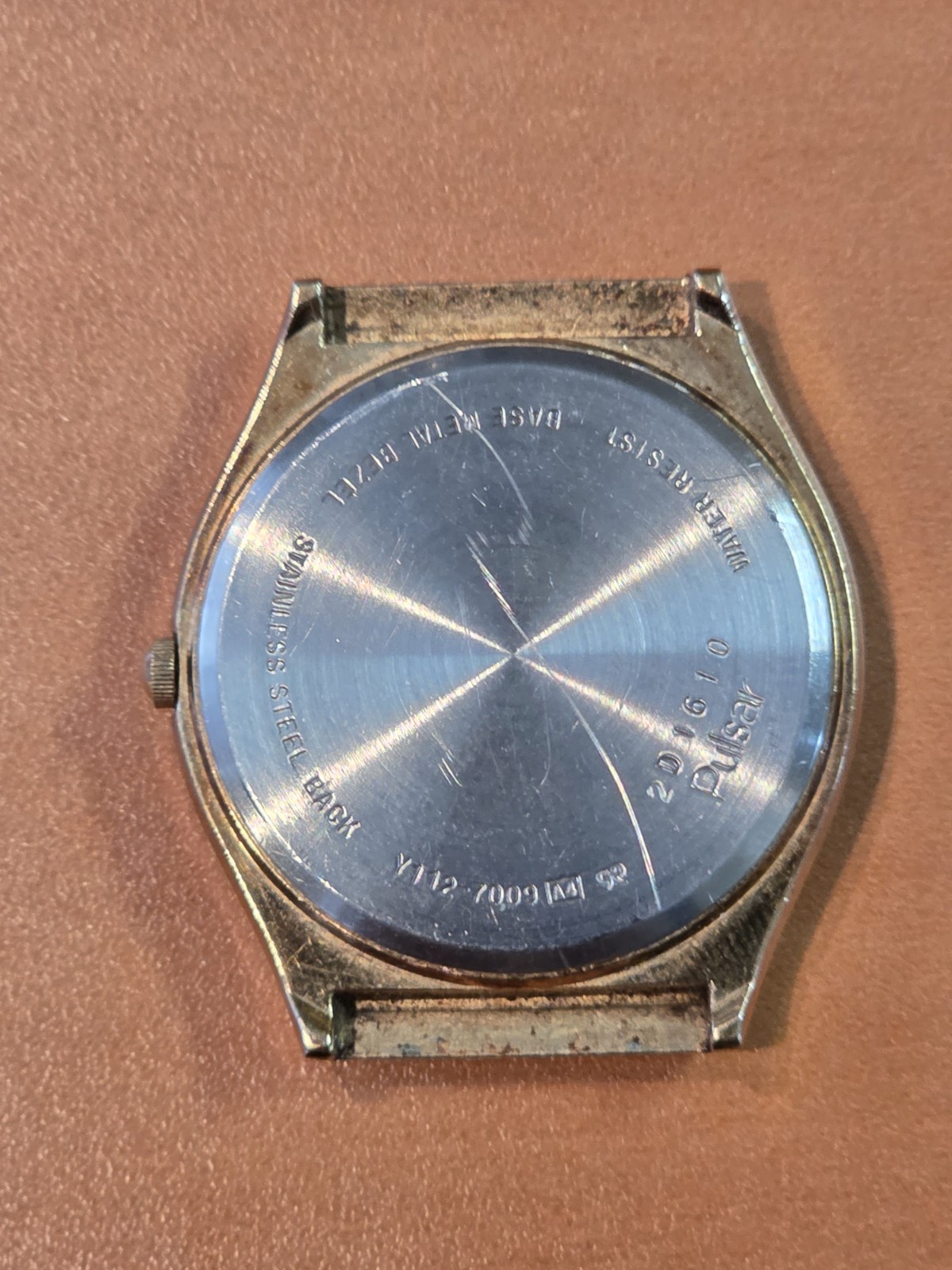 6 LOT Women’s/Men’s WATCHES Seiko, Citizen, Pulsar. ( AS IS FOR PARTS OR REPAIR)