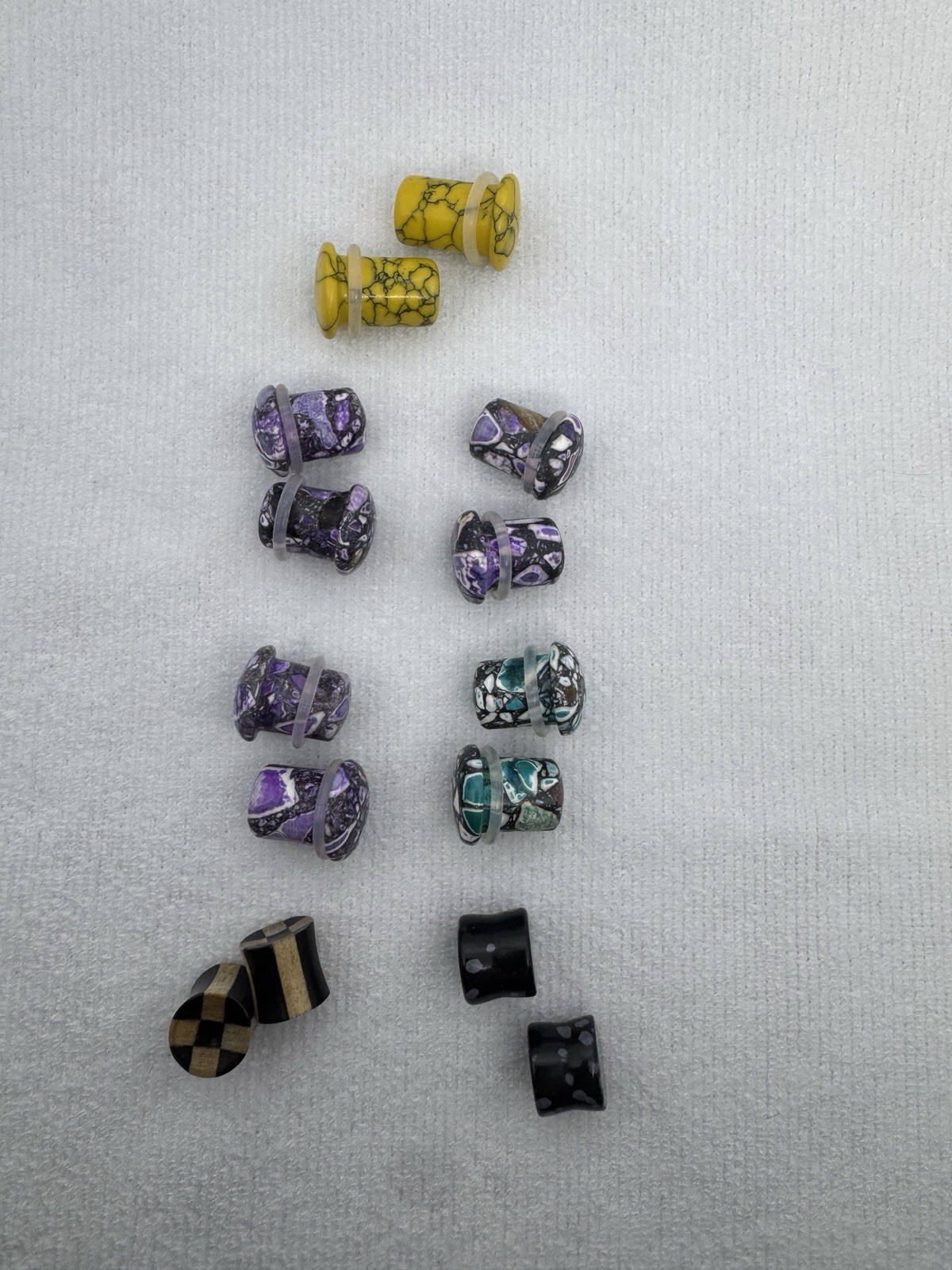7 Pair 00g 10mm Natural Stone Ear Gauges Forest Collection