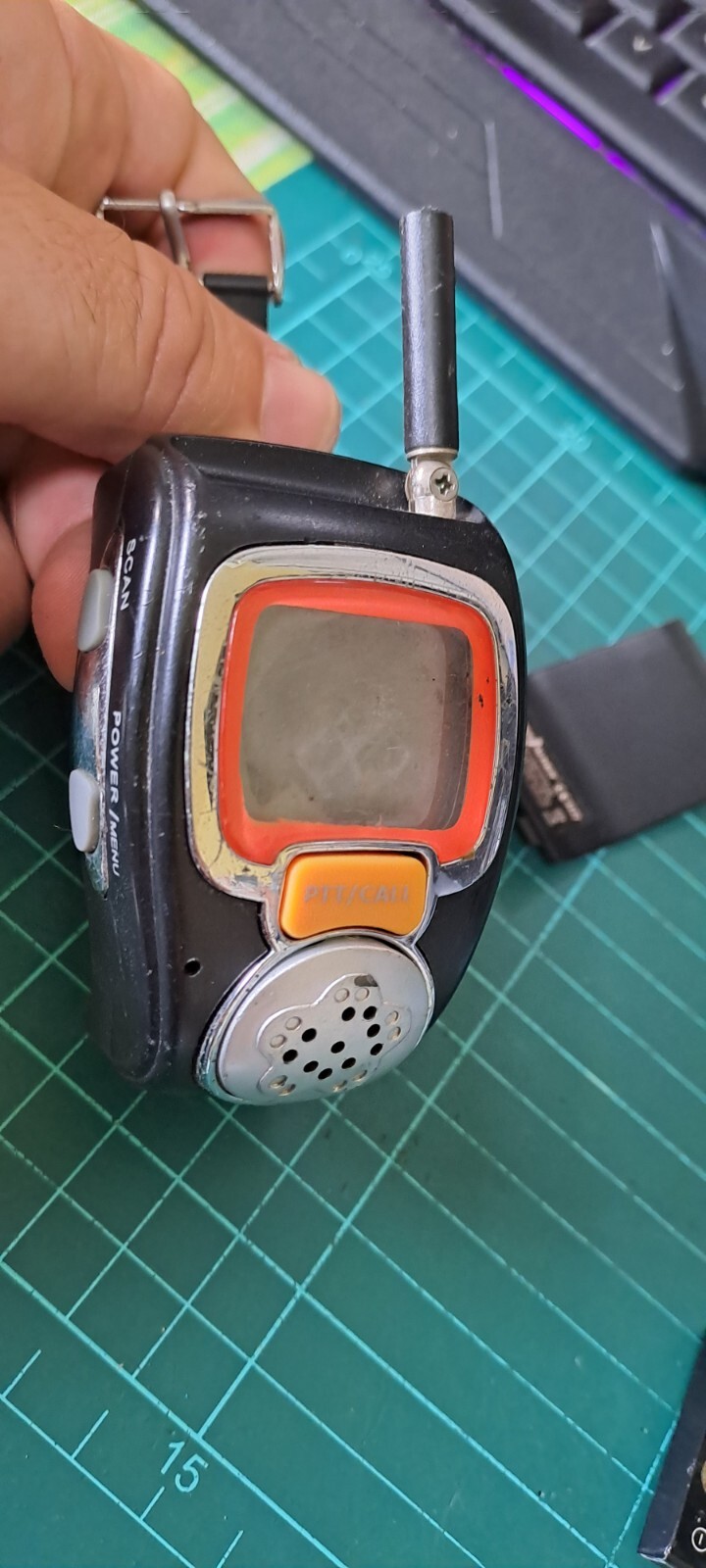Free Talker Watch Walkie -Talkie Radio *Working but need new Battery*
