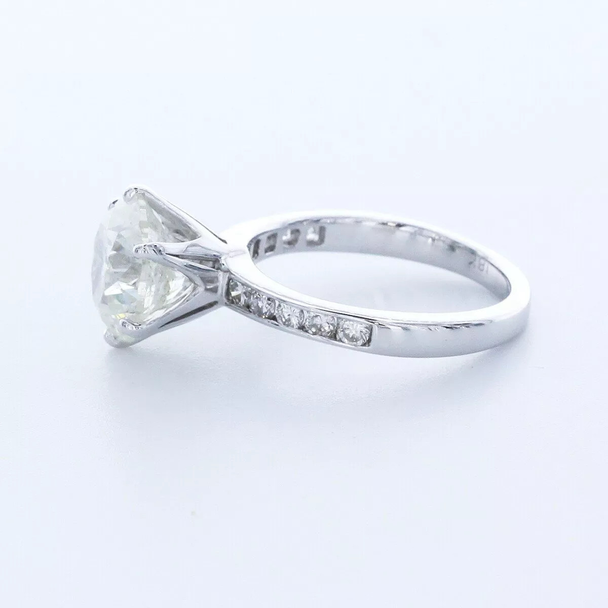 Engagement Ring Classic 18K White Gold 4.63 Carat Round Lab-Grown Diamond I SI2